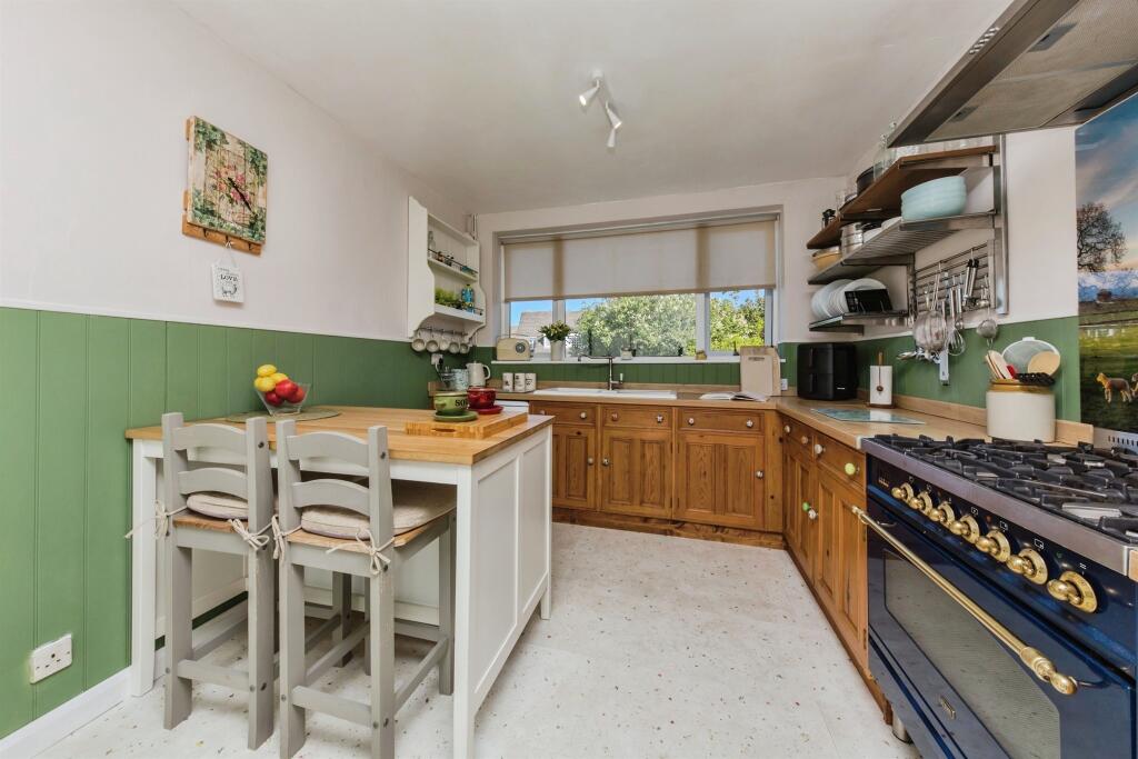 Uttoxeter Road, Kingstone, Uttoxeter - View 3