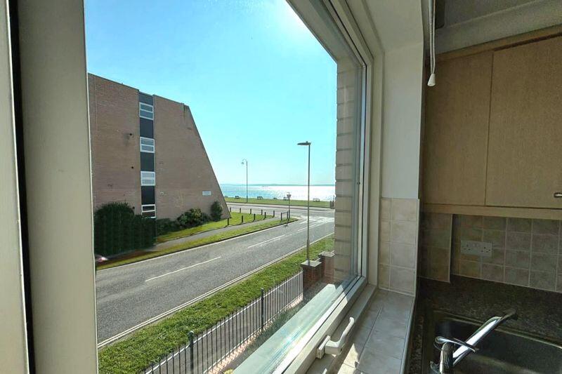 Anchorage Court, Marine Parade East, Lee-On-The-Solent, PO13 photo 4