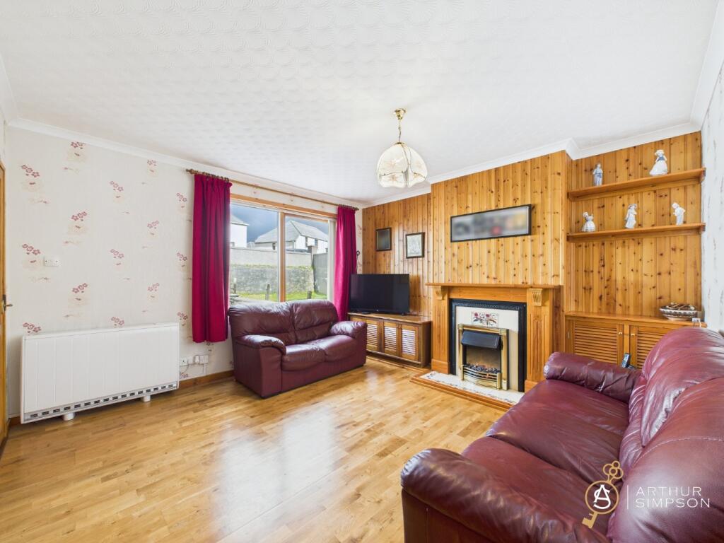 13 Russell Crescent, Lerwick, Shetland, ZE1 0QS photo 2