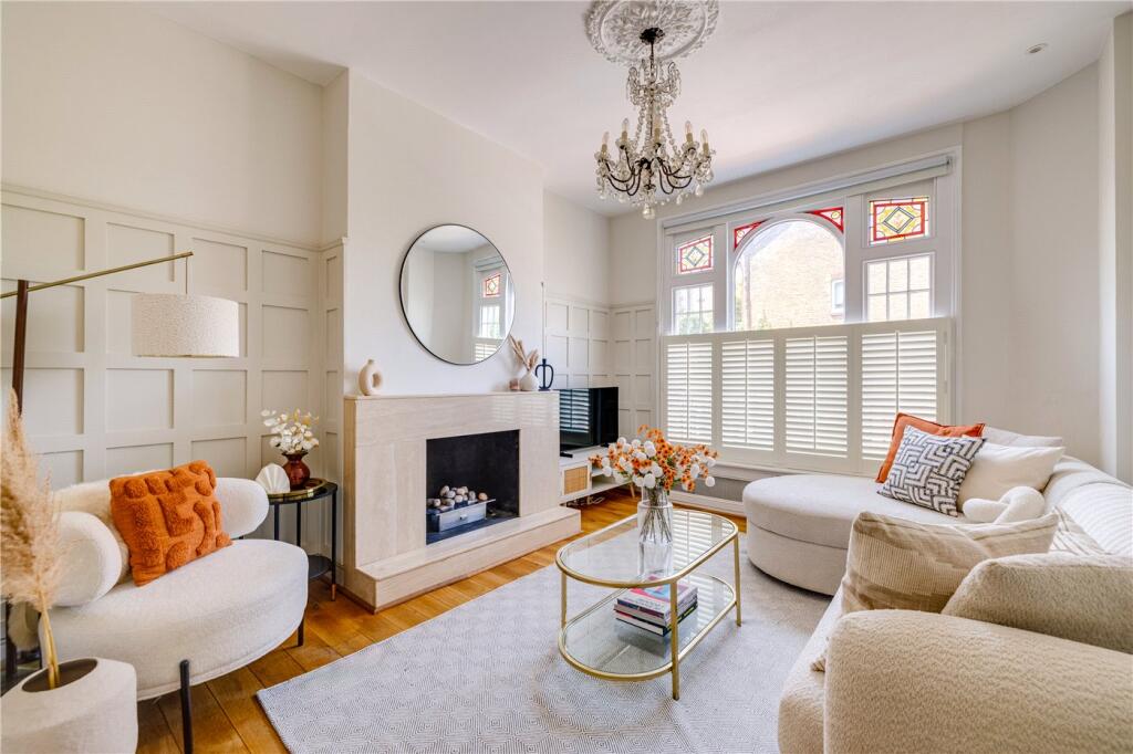 Apartment in London - View 4