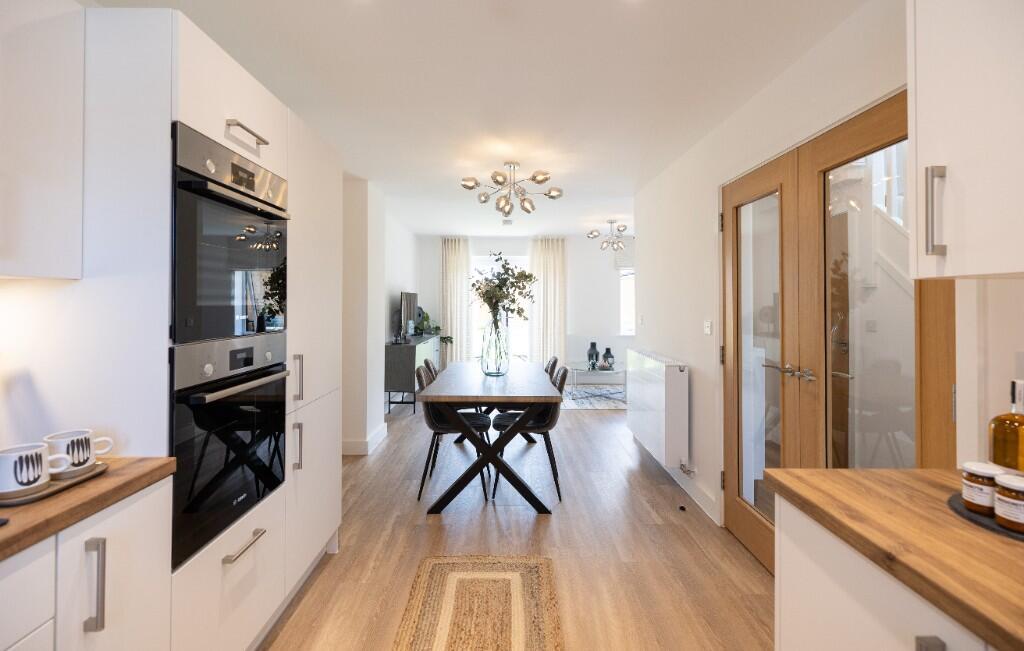 Main image of property: Withies Green
Keynsham

Keynsham
BS31 1TG