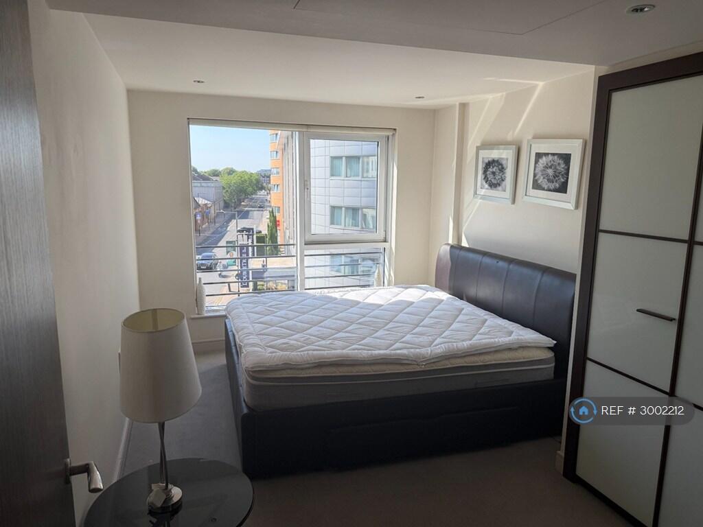 Apartment in London - View 4