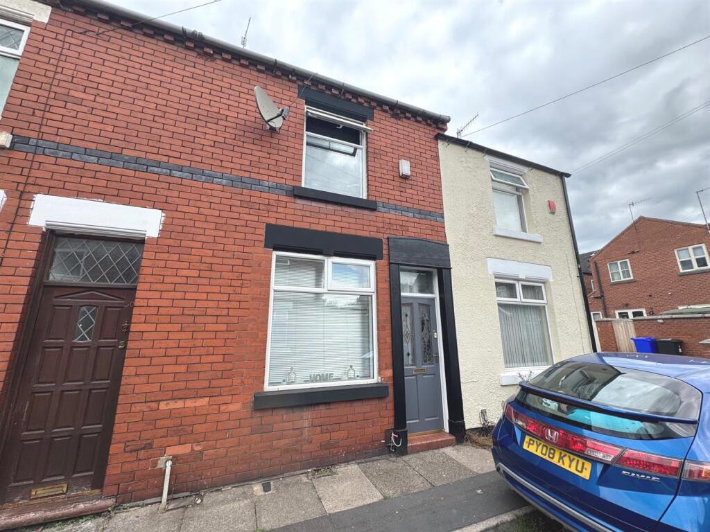 2-bed terraced on Lockwood Street, Stoke-On-Trent, £119,950