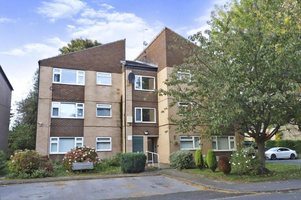 Main image of property: Cypress Avenue, Sheffield, S8