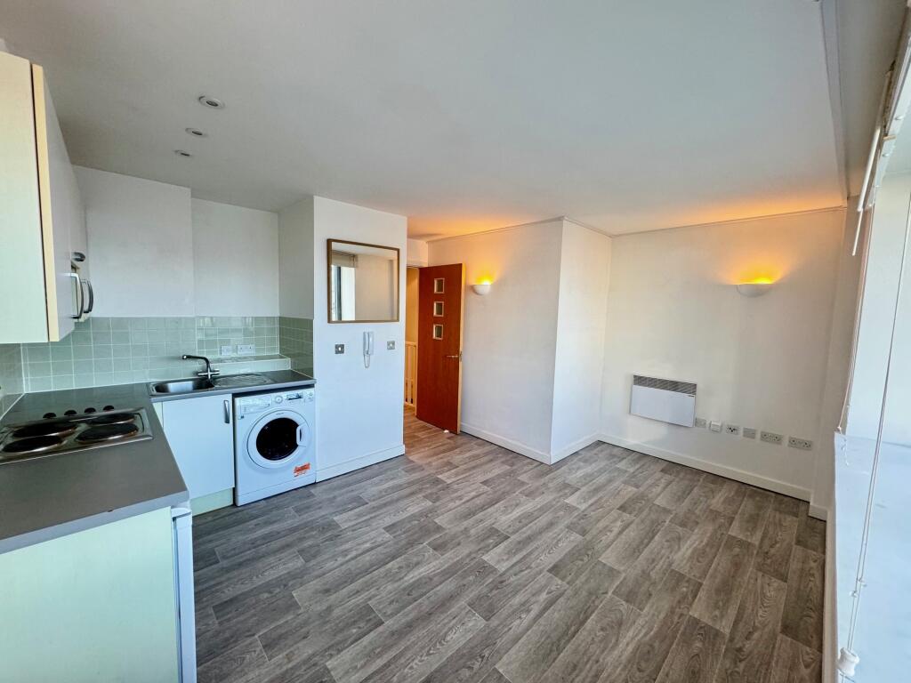Main image of property: Cranbrook House, City Centre, NG1