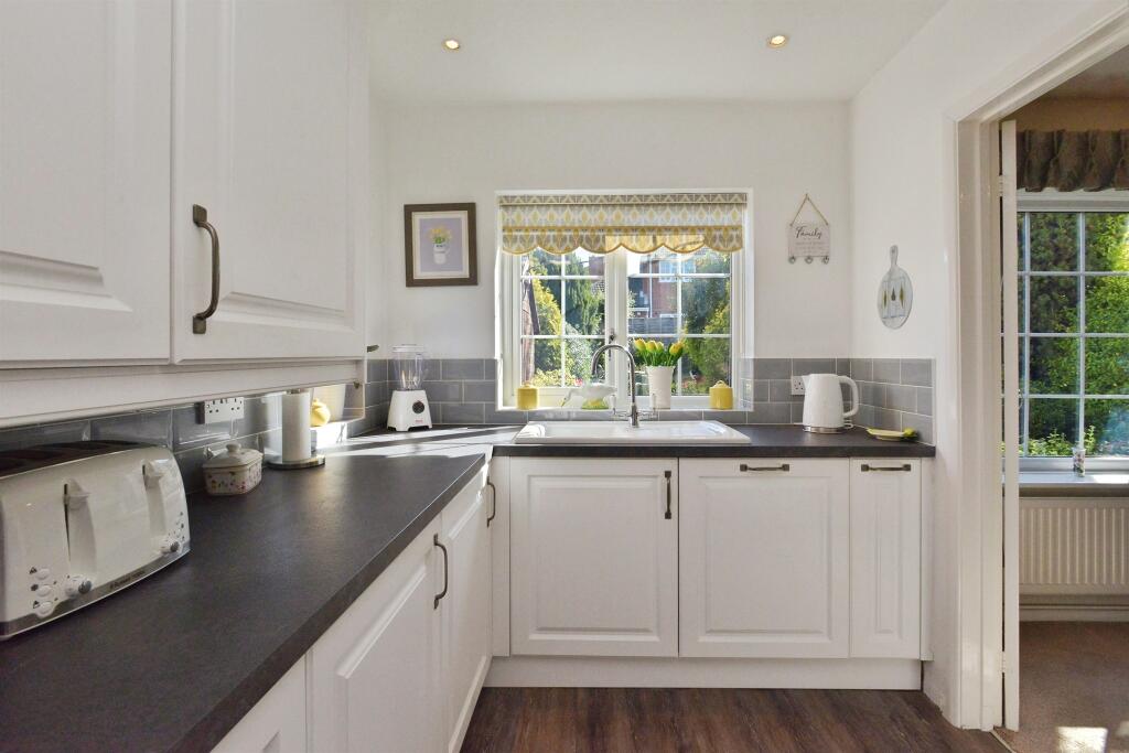 House in Newton Longville - View 4