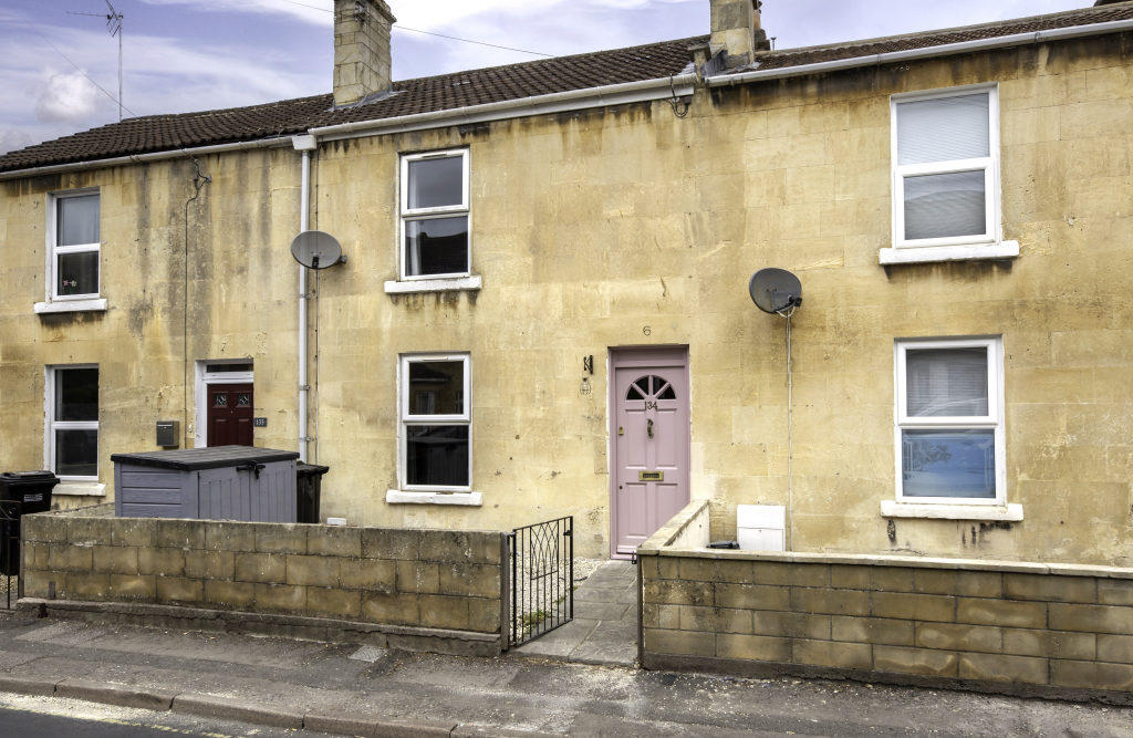 Main image of property: Locksbrook Road, Newbridge, Bath, Bath And North East Somerset