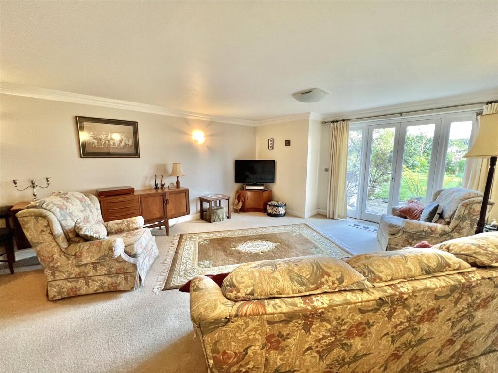 Apartment in Blandford Forum - View 4