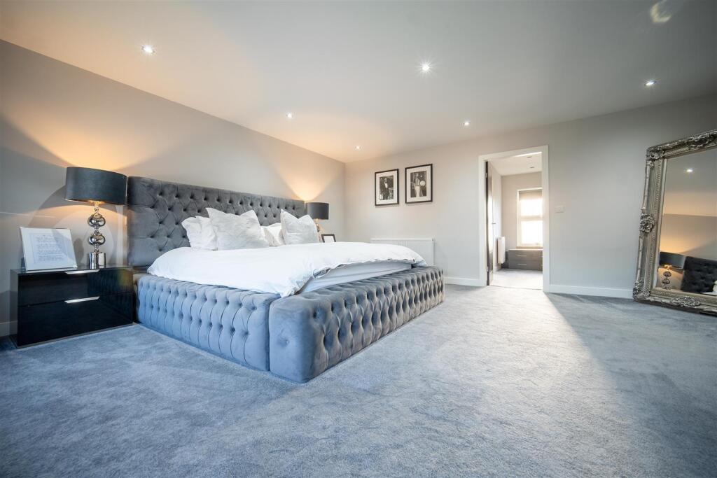 Additional image 11 of Mason House, Drighlington