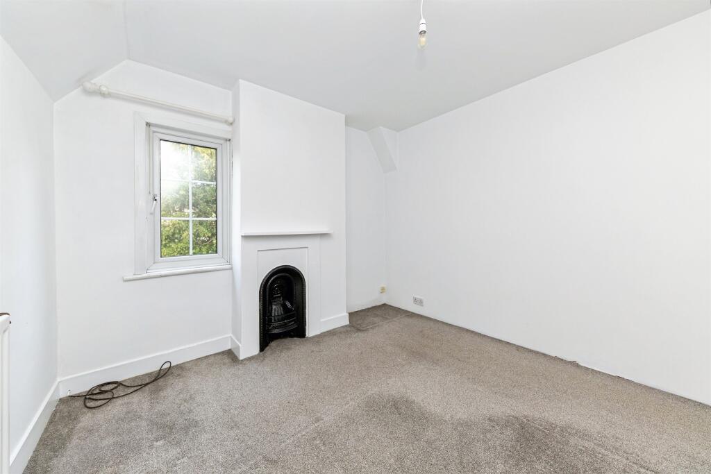 Additional image 9 of Great North Road, Welwyn Garden City