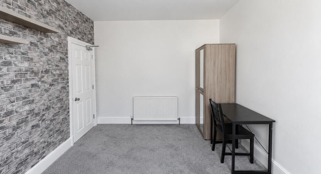 House in London, Royal Borough of Greenwich - View 4