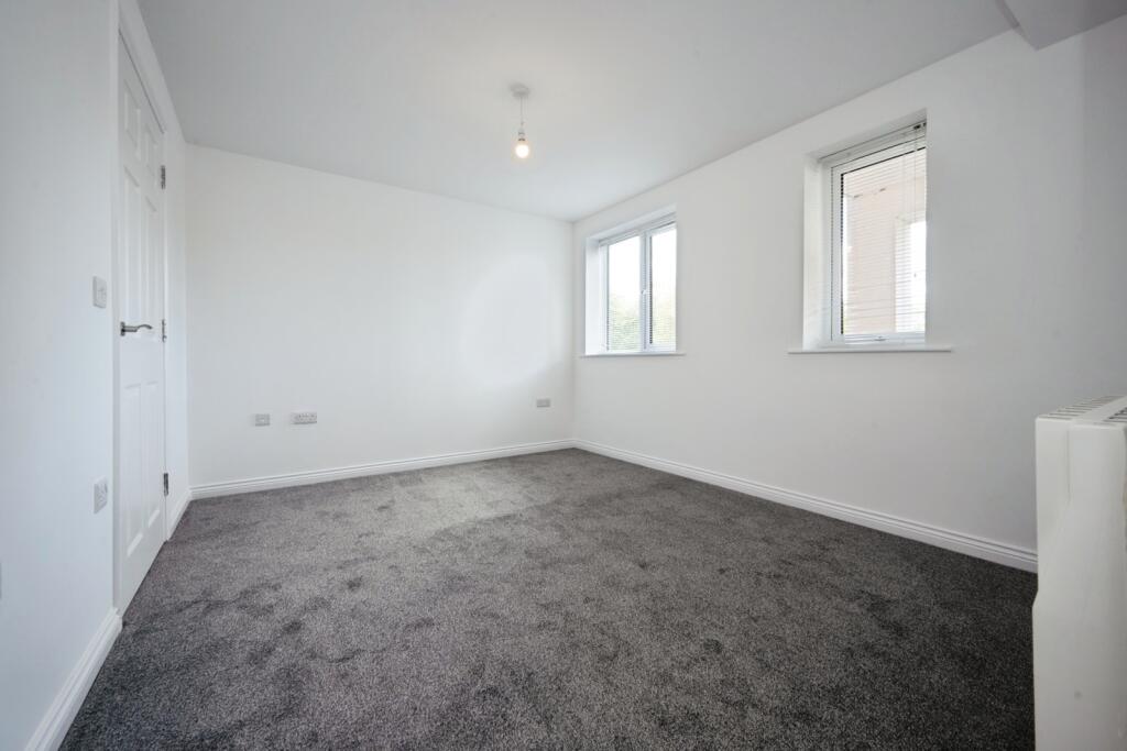 Apartment in Milton Keynes, Bedford - More