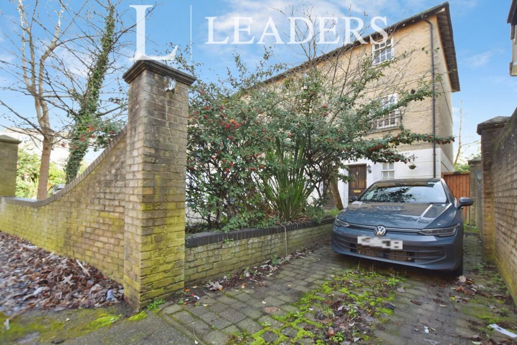 Main image of property: Masterman Wharf, Bishop's Stortford, Hertfordshire, CM23