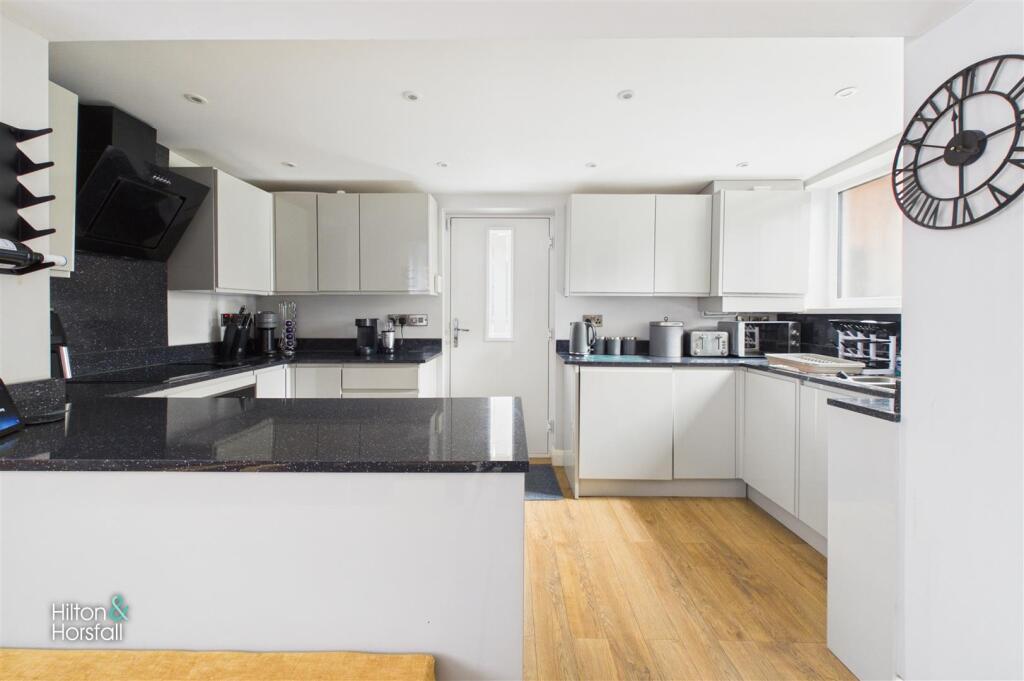 House in Ribble Valley, Mellor - More