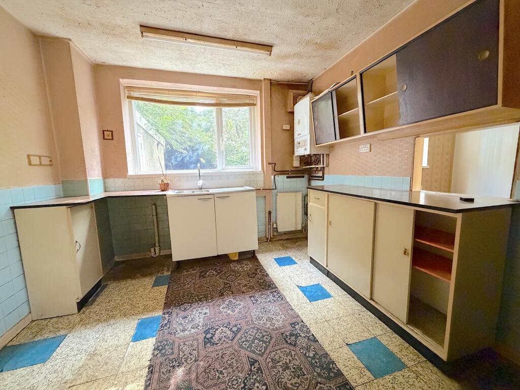 House in Walsall, Moxley - View 4