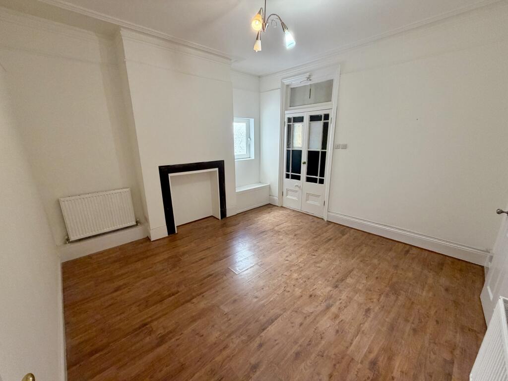 House in Rochester - View 4