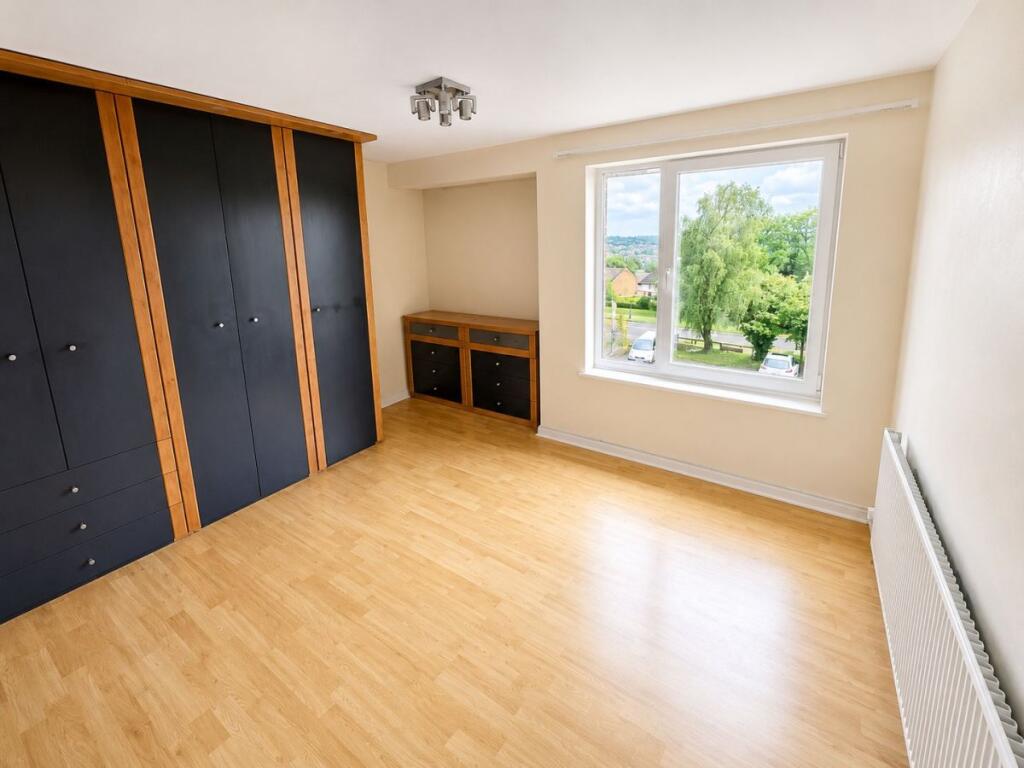 Apartment in Hemel Hempstead - View 5