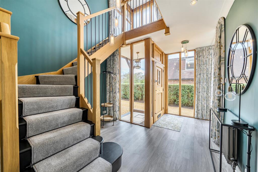 House in Portsmouth - View 5