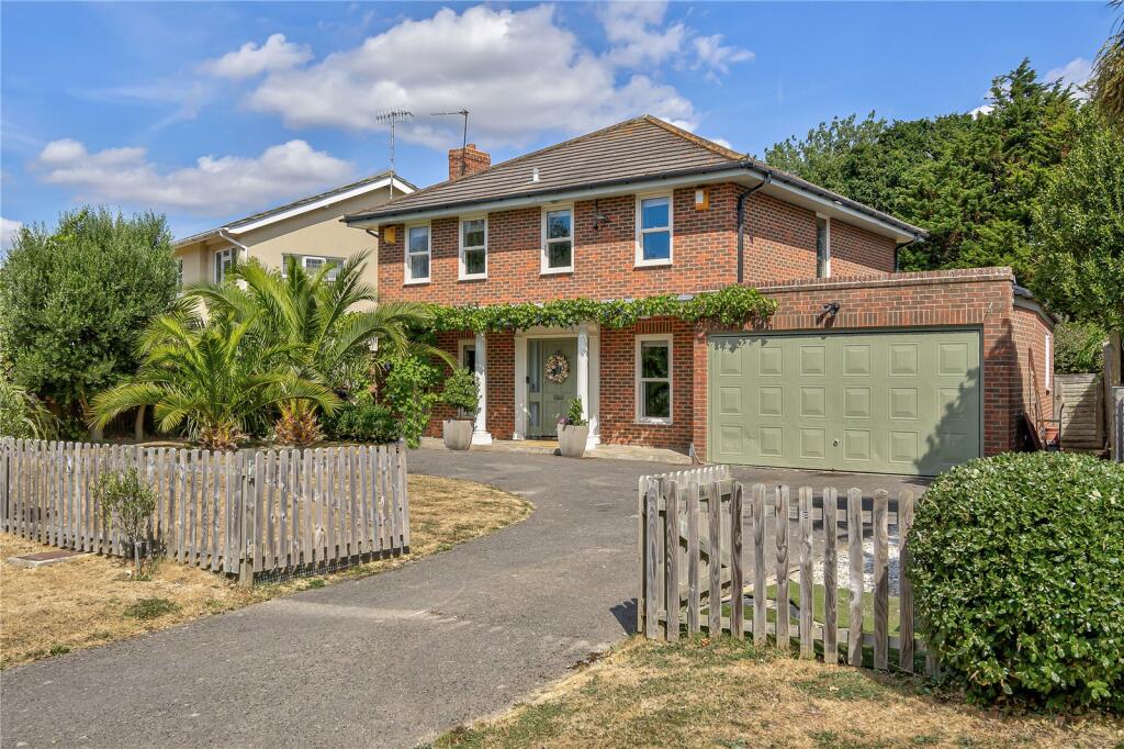 Main image of property: Kingsway, Craigweil Estate, Aldwick,, West Sussex, PO21