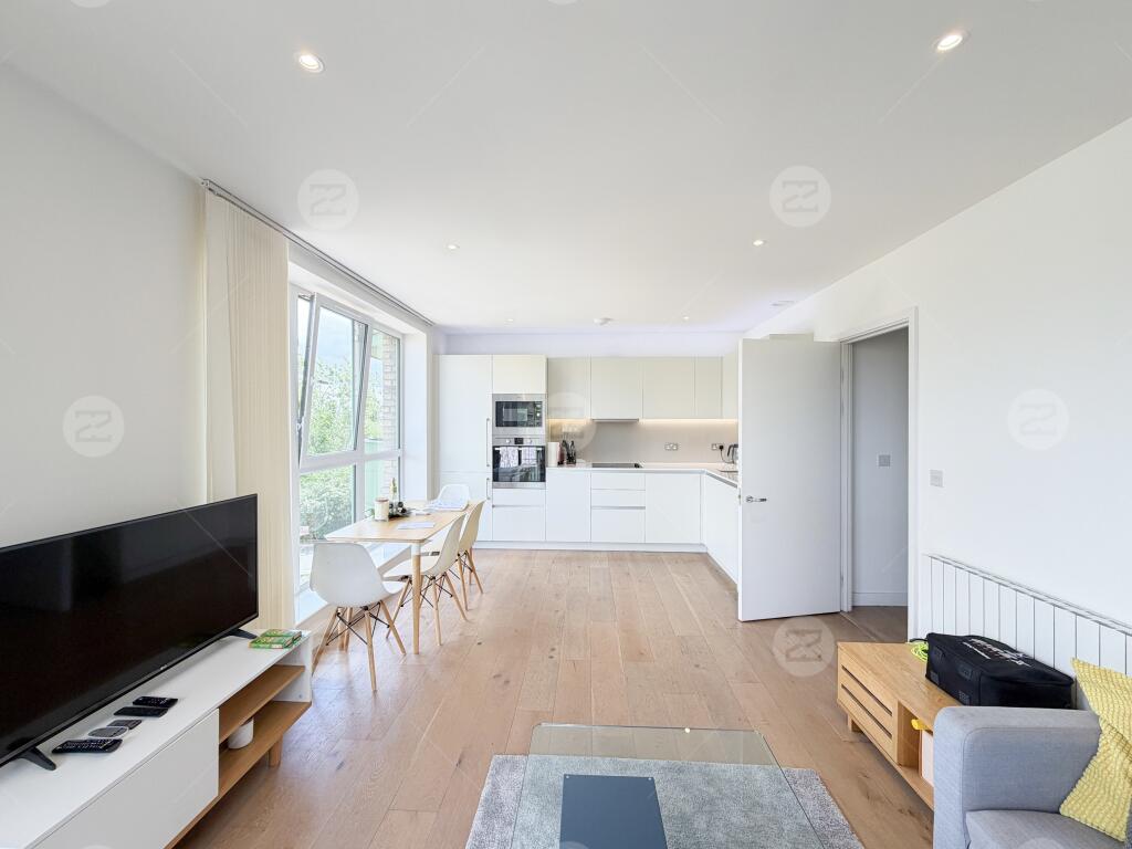 Apartment in London, Royal Borough of Greenwich - View 3