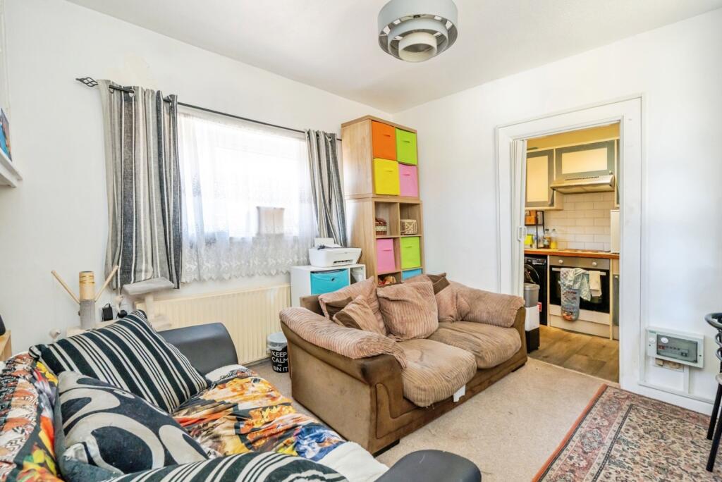 Marine Drive West, Bognor Regis, West Sussex, PO21 - View 3