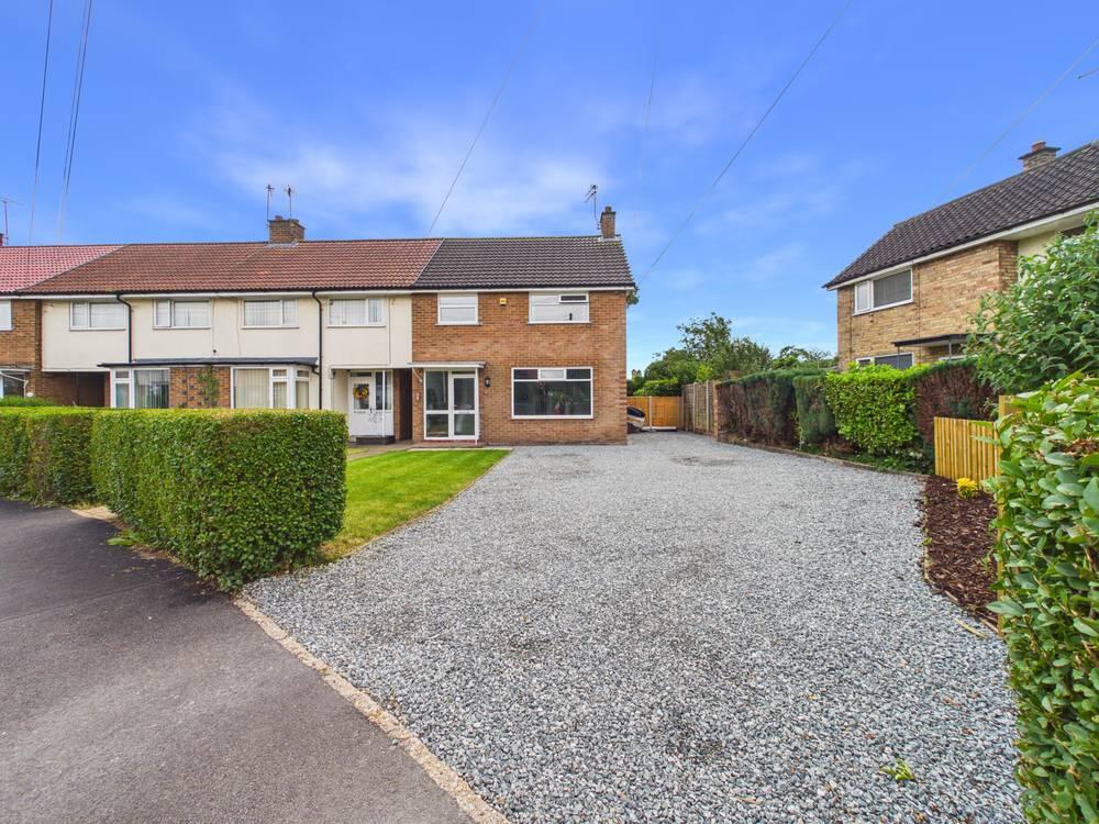 Main image of property: Saffrondale, Anlaby, HU10 6QA
