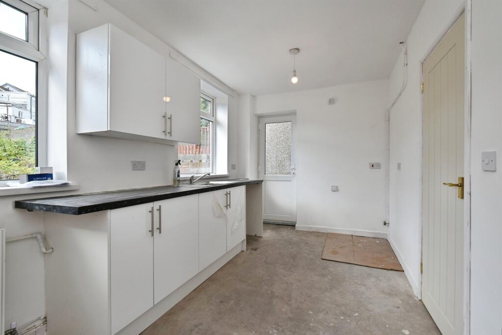 House in Cardiff - View 5