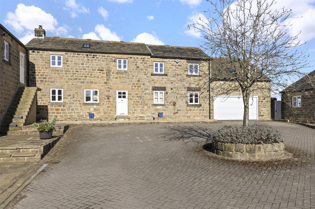 Manor Farm, Manor House Lane, Alwoodley, LS17 photo 2