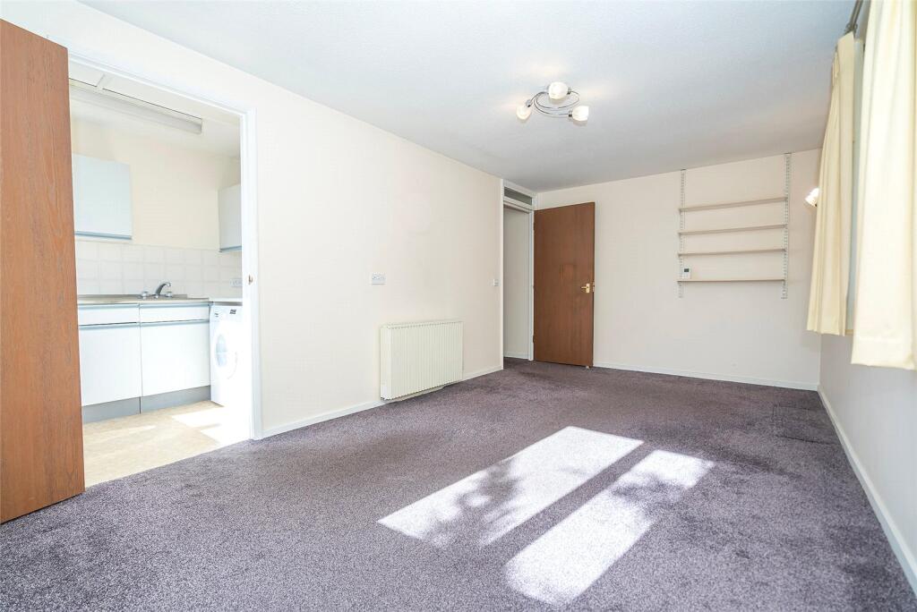 Apartment in London, Finchley - View 4