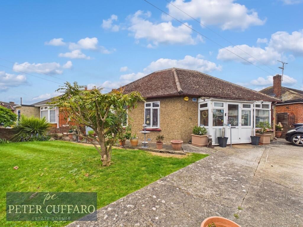 Main image of property: Highbury Avenue, Hoddesdon, EN11