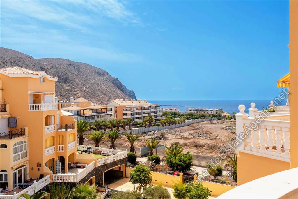 Main image of property: Canary Islands, Tenerife, Los Cristianos