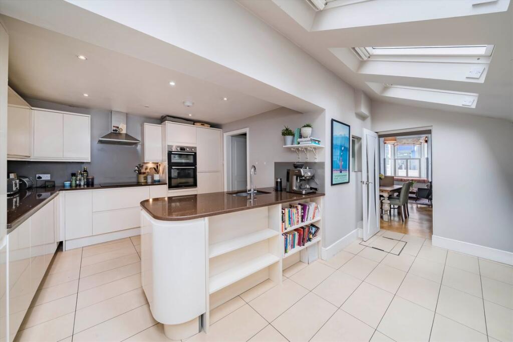 4 bedroom house for rent