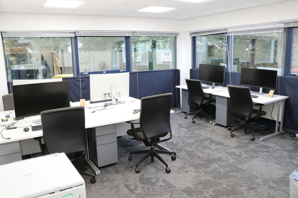 Suite 2 6.JPG