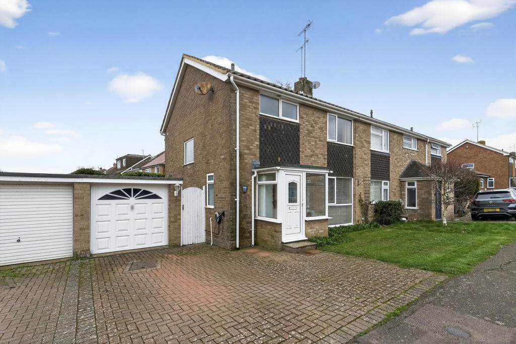 Main image of property: Ockley Way, Hassocks, BN6