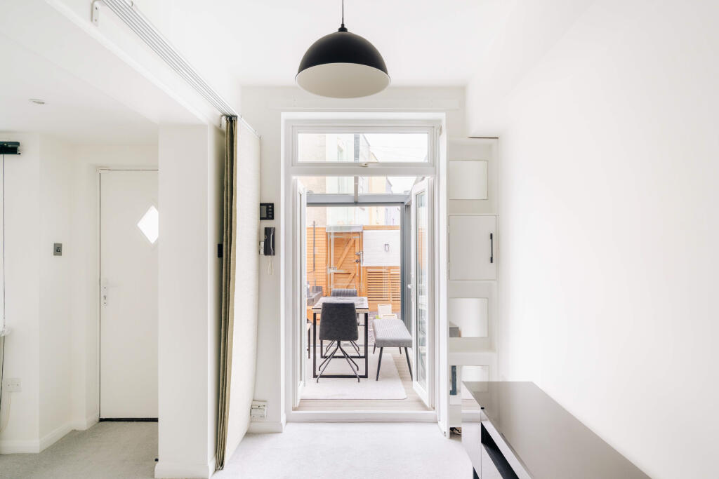 Main image of property: Summer Street, Southville, Bristol