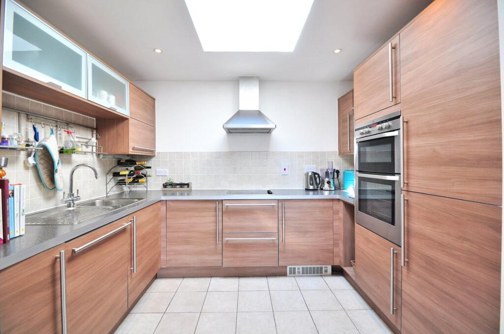 Main image of property: Pavilions, Windsor, Berkshire, SL4