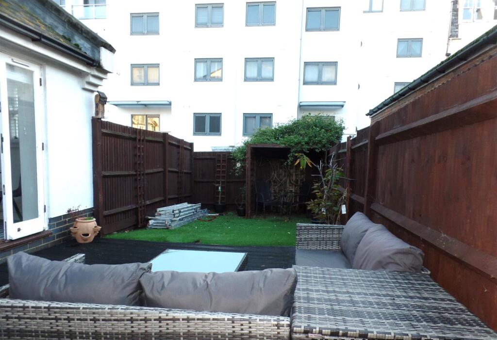 Property photo 9