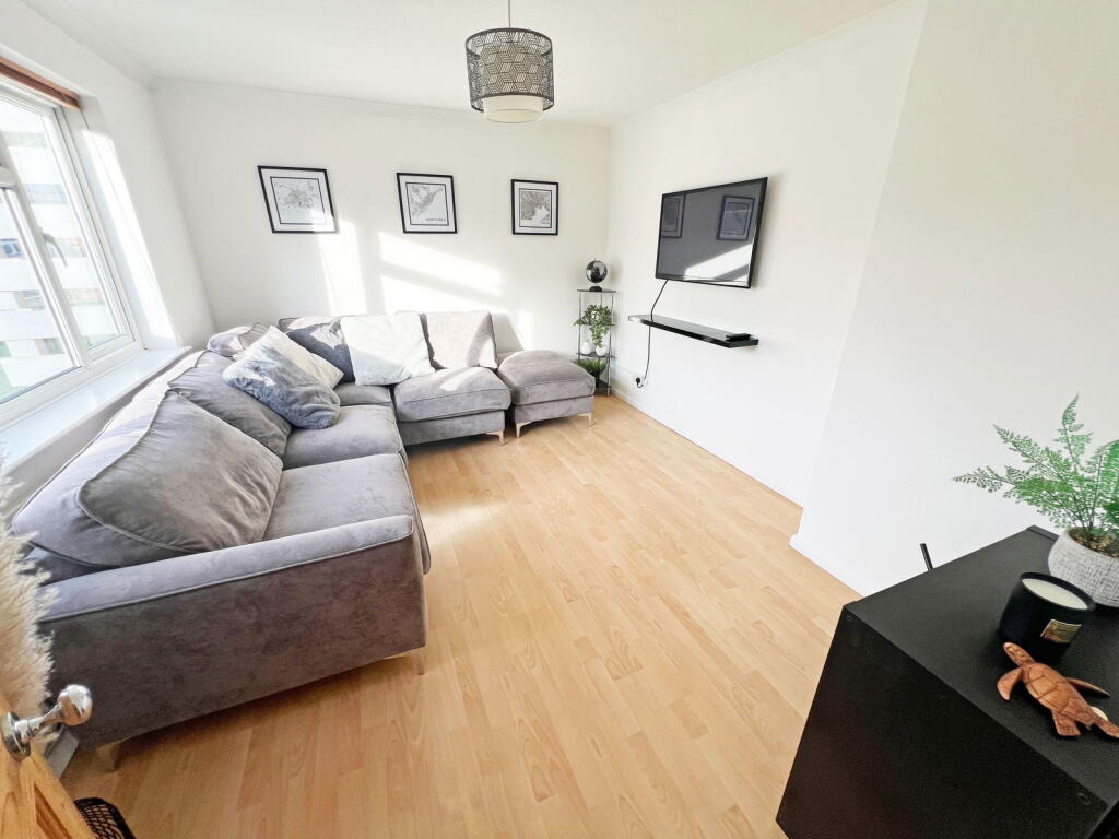 Scotland Way, Countesthorpe, Leicester, Leicestershire, LE8 5QZ photo 2