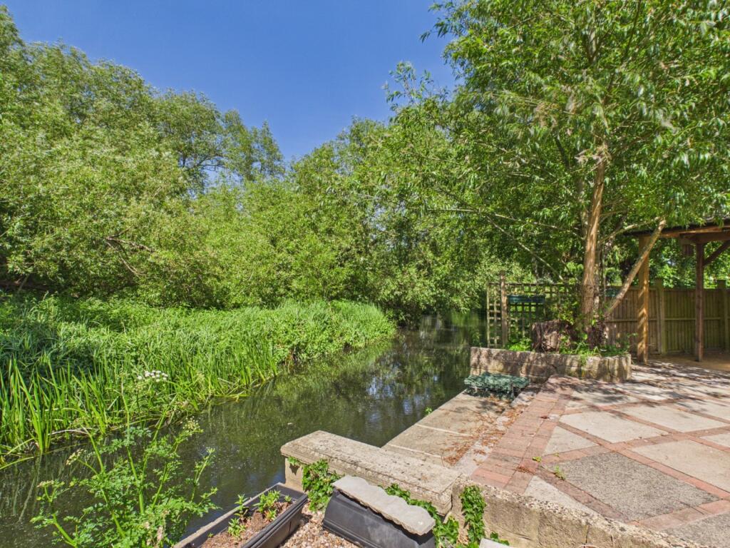 Main image of property: Coppermill Road, Wraysbury, Berkshire, TW19