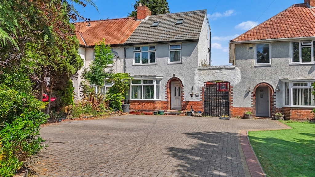 Main image of property: Lakey Lane, Birmingham, B28 8RD