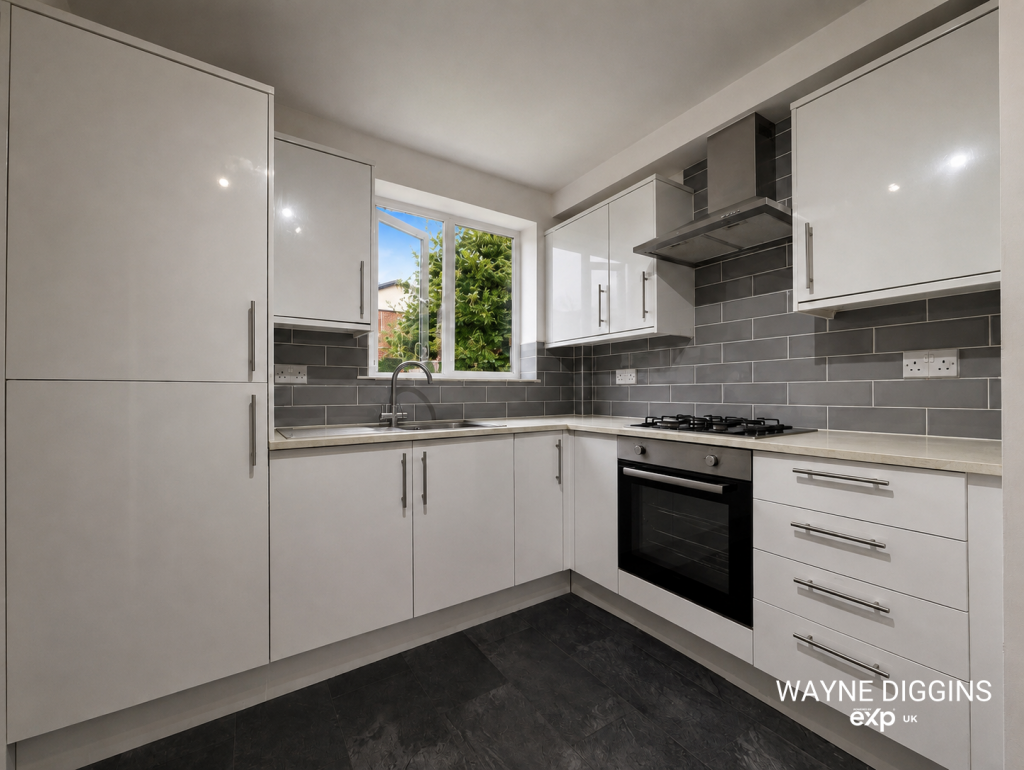 House in Southend-on-Sea - View 4
