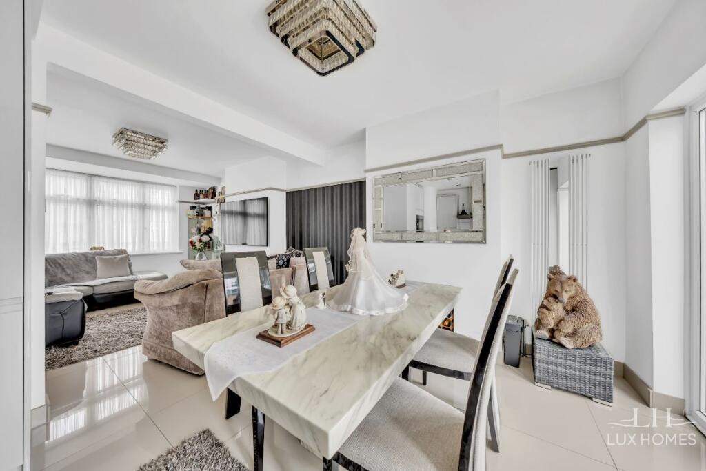 Albert Road, Dagenham, RM8 1LR photo 4