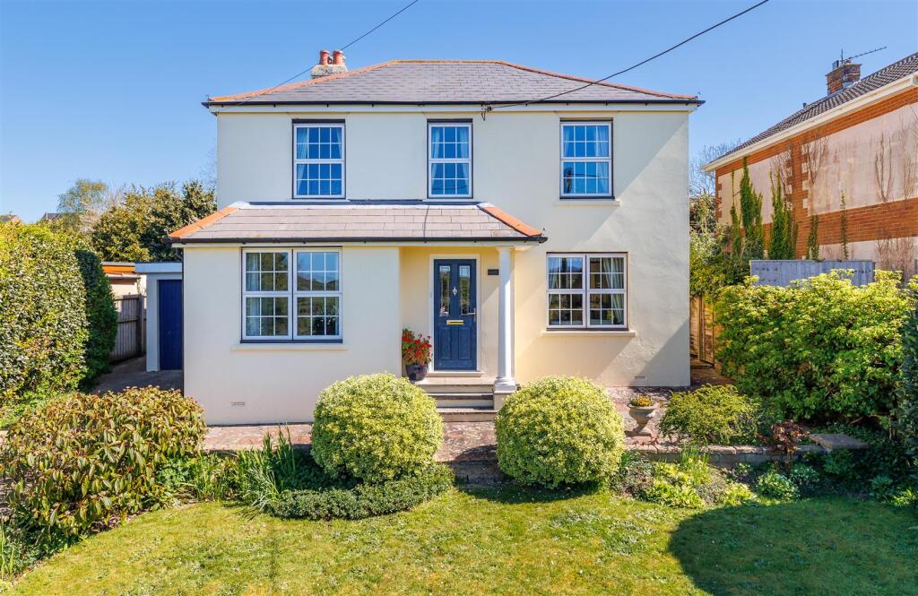 Main image of property: DETACHED HOME IN GLORIOUS GURNARD - Cockleton Lane, Cowes