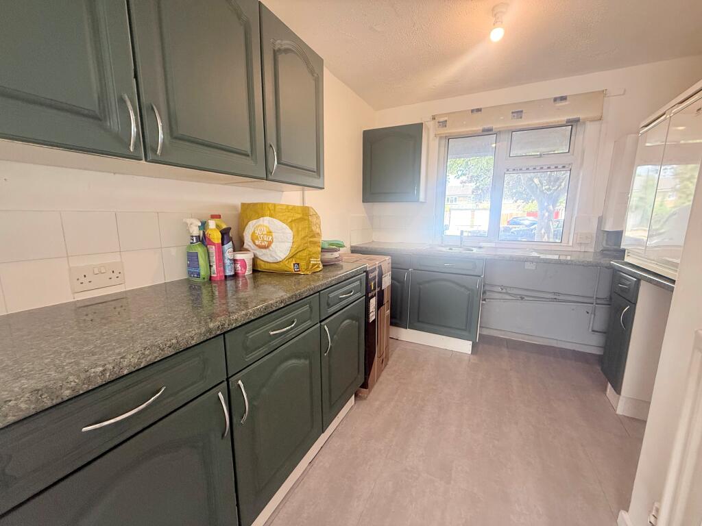 Main image of property: Wood Common, HATFIELD