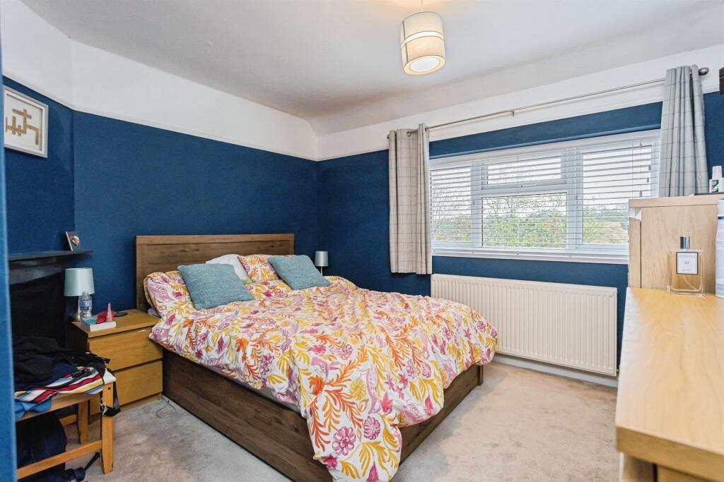 House in Burgess Hill, World's End - More