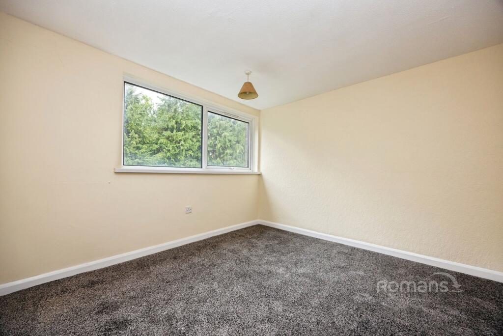 Apartment in Guildford - View 3