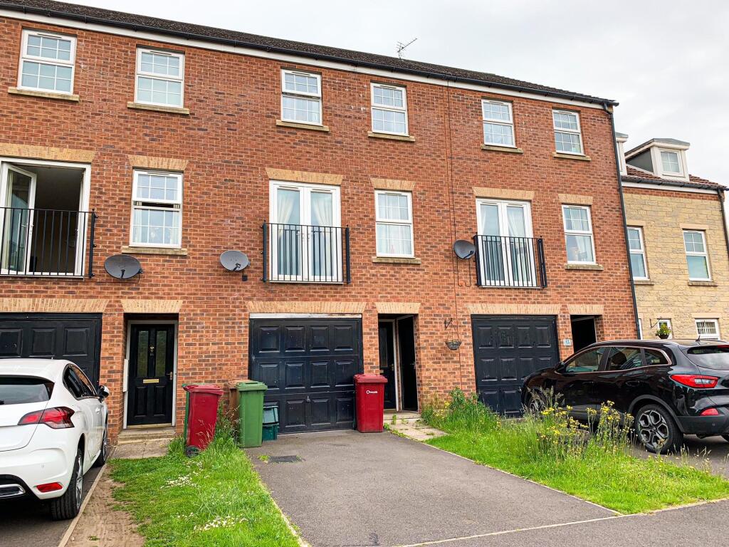 Main image of property: Woodcross Avenue, SCUNTHORPE