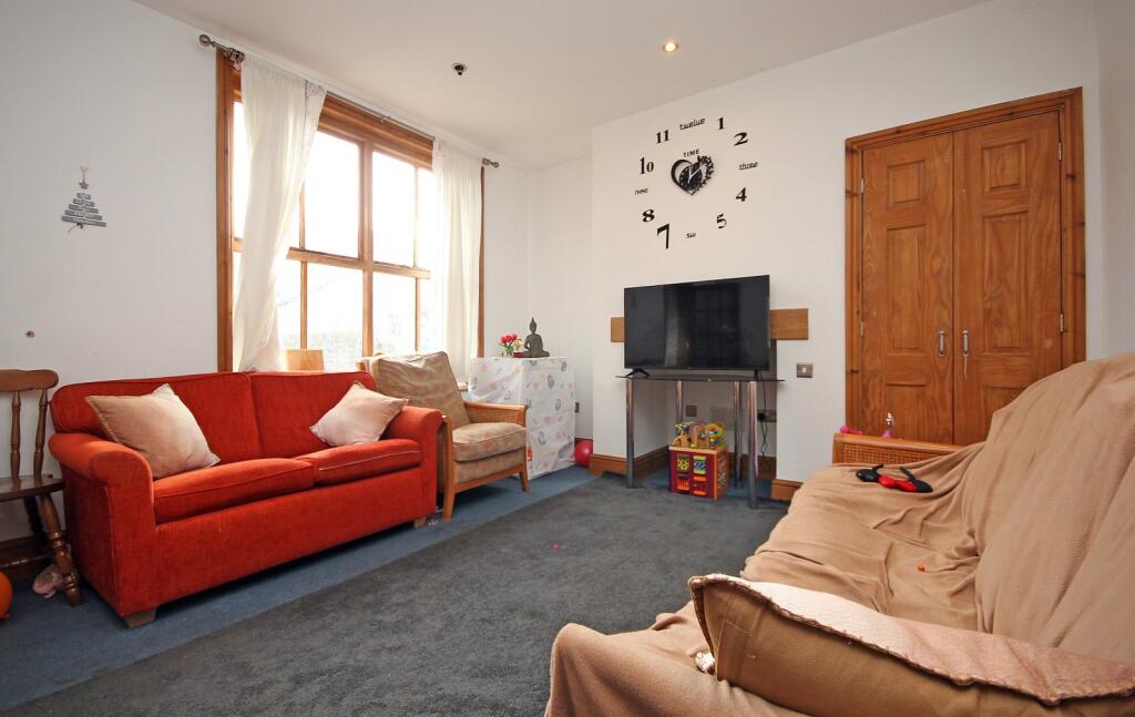 Orme Road, Bangor, Gwynedd, LL57 photo 2