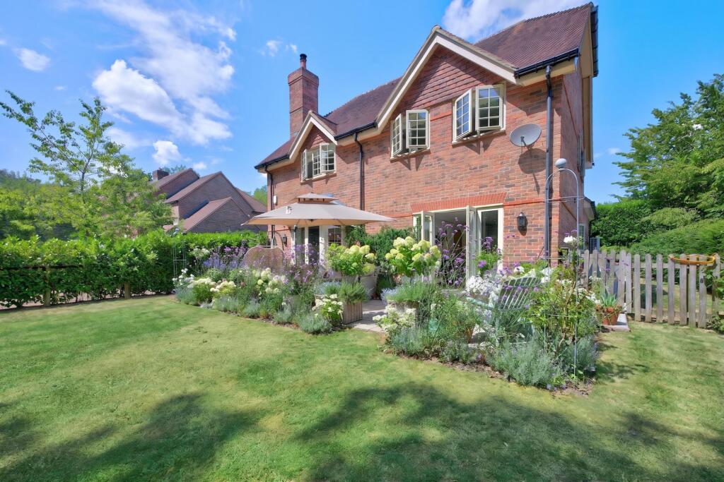 Main image of property: Croft Drive, Pangbourne, RG8