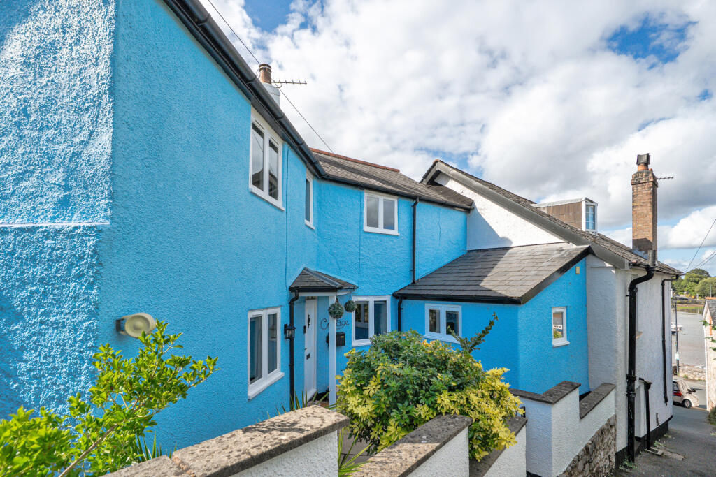 3-bed terraced on Harbour Way, Cockwood, Exeter, Devon, £325,000